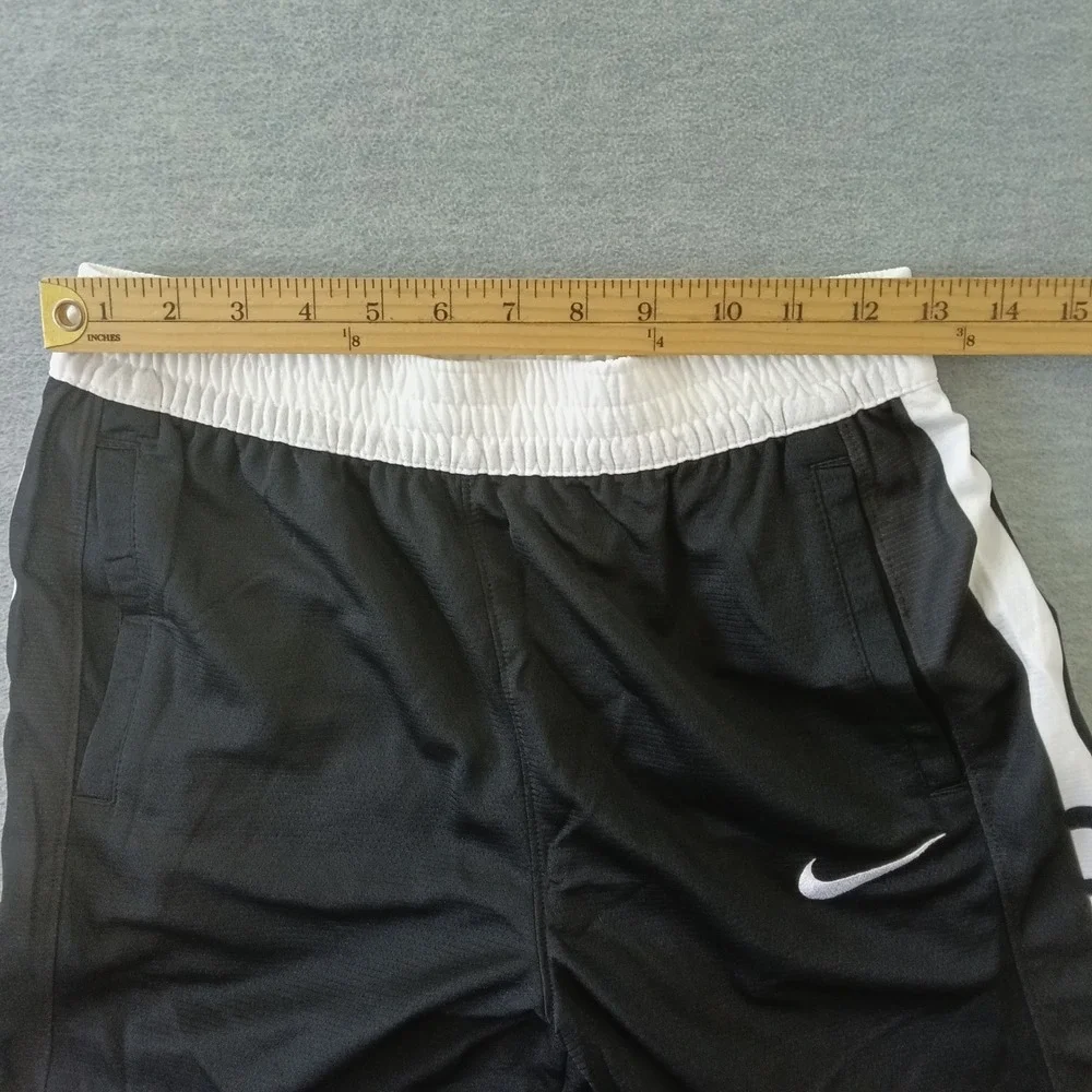 Nike Boys XL Dri-FIT Basketball Shorts Black White Athletic Elite Mesh New
